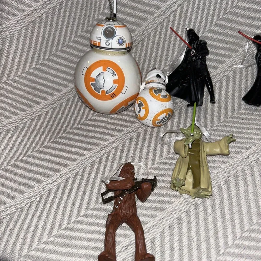 Hallmark‎ Star Wars Ornament Character Lot BB-8, Darth Vader, Han Solo, Yoda A2